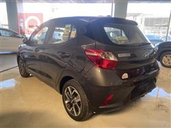 هیوندای گراند i10